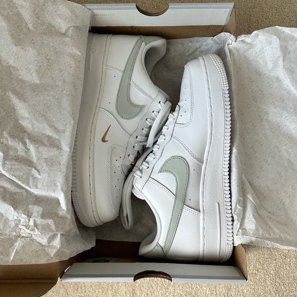 Nike Air Force 1 Low